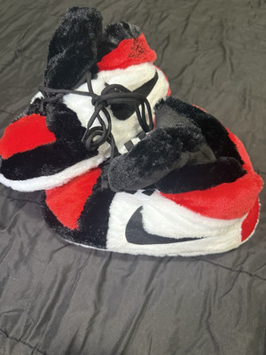 Nike puffs