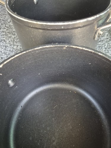 3 X Le Creuset Saucepan Toughened Non-Stick 20-18-16cm Well Used With Lids - Picture 3 of 15