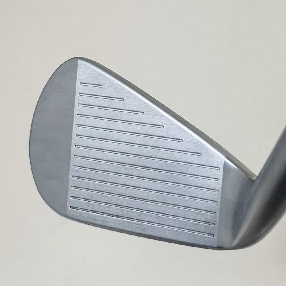 Srixon ZXi5 7 Iron KBS TGI 60 Tour Graphite Regular - MINT