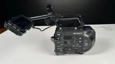 Sony PXW-FS7 4k XDCAM Camera with batteries, charger, cards and custom case