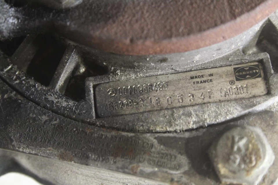 Mercedes 300SD 1983 W126 motor turbocompresor 174 k millas Foto 4 de 4