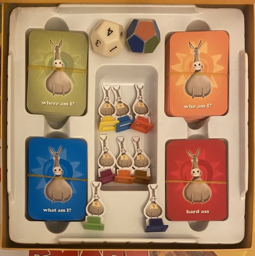 Smart Ass Ultimate Trivia Board Game - University Games - Christmas Family Fun - Picture 2 of 10