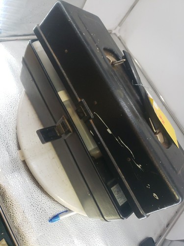 3M Model 496 schwarz tragbar Elektronik Service Vakuum getestet - Bild 4 von 23