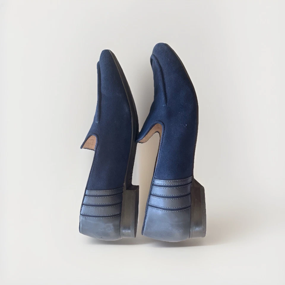 Zapatos mujer Karl Lagerfeld talla 8. Mocasines planos de gamuza azul. Foto 4 de 4