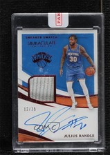 2020-21 Panini Immaculate Sneaker Swatches Signatures Red /25 Julius Randle Auto
