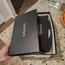 CHANEL Black Lambskin CC logo Espadrilles Flats / Size EU 42 *FLAW small scuff