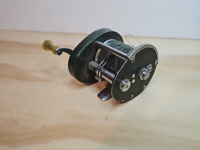 リール No.1926 Direct Drive Shakespeare Vintage Direct drive by shakespeare no.1926 Fishing Casting