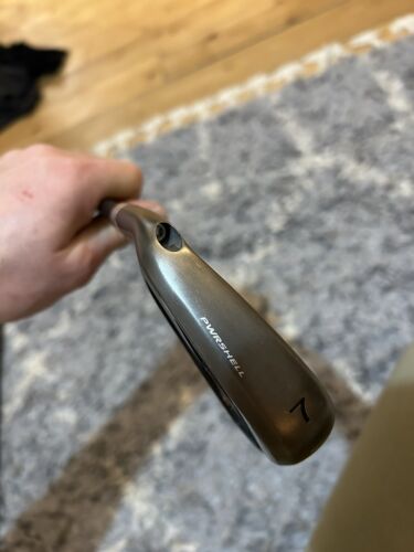 COBRA DARK SPEED 7 IRON DEMO REGULAR GRAPHITE FLEX LEFT HAND - Picture 3 of 7