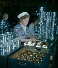 Miss I King a civilian engaged war work inspecting engine compo- 1942 Old Photo