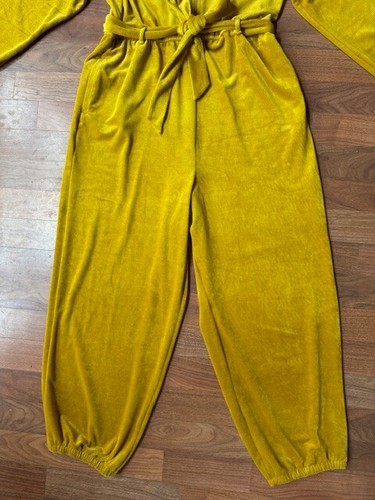 Neu mit Etikett Anthropologie Saturday Sunday gemütlicher Samt-Overall mit Kapuze Chartreuse LRG - Bild 5 von 17