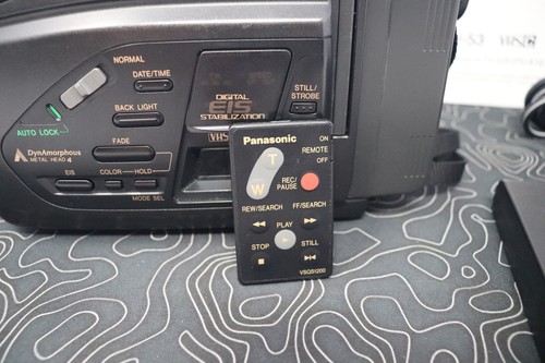 REPARACIÓN DE PIEZAS Videocámara Panasonic Palmcorder PV-53D VHS-C De Colección + Cargador + Batería - Imagen 6 de 19