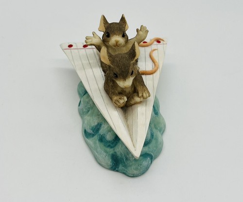 Fitz Floyd Charming Tails Just Plane Friends Mouse Figurine Paper Airplane Mice - Picture 7 of 11