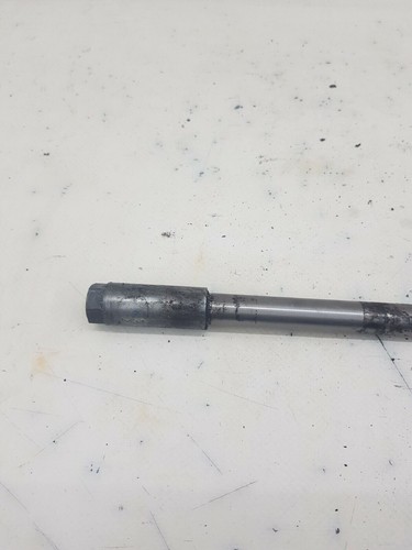 ASSE RUOTA ANTERIORE HONDA VF400 1983 1984 - Picture 2 of 3