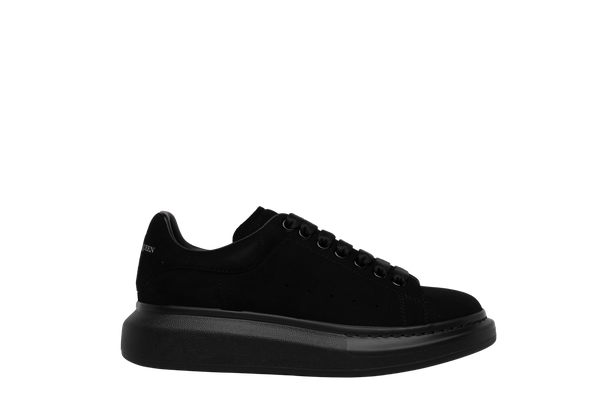Size 7 - Alexander McQueen Alexander McQueen Oversized Sneaker 