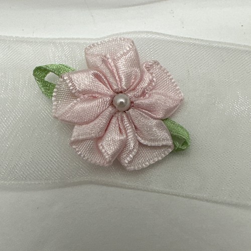 Wrights 1-1/2" Daisy Kingdom Sheer Ribbon with Pink Satin Roses 6.75 yds - Picture 3 of 7