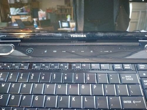TOSHIBA SATELLITE A505-S 15.6" 500 GB 4GB INTEL CORE i3 M330 2.13 GHz Win 7 PRO - Picture 17 of 23