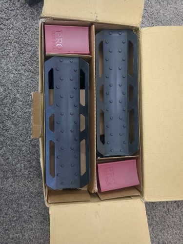 PRO BIKE TOOL Swivel Bike Wall Hanger Storage for 2 Bicycle in Garage or Home - Picture 13 of 13