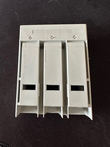 SIEMENS 3RT1946-4GA07 TERMINAL KIT 3 POLE SCREW TERMINAL - Picture 4 of 6