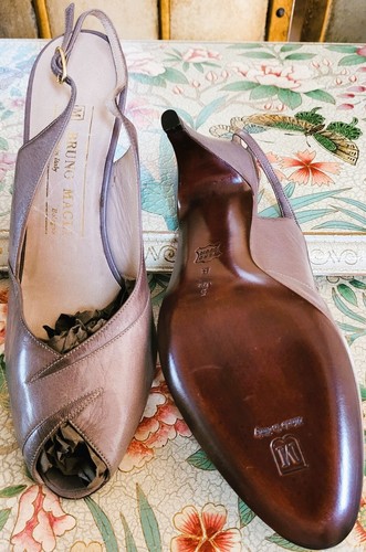 VINTAGE 1980S BRUNO MAGLI LADIES SHOES SIZE 51/2, 3" HEEL - Picture 2 of 4
