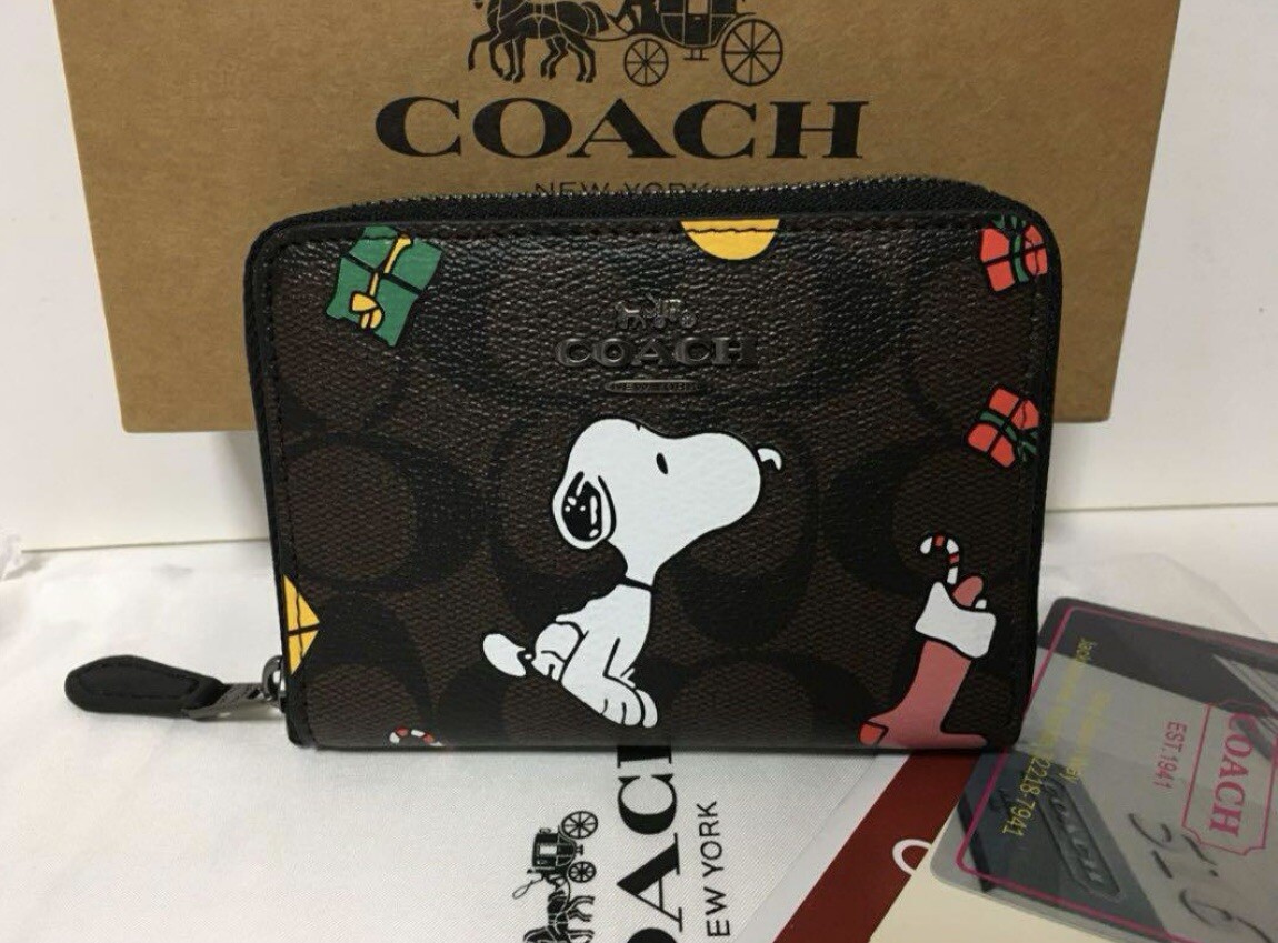 COACH x PEANUTS Snoopy Zip Around Folded Wallet Brown CE708