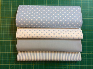 4 Xlarge Fq Fat Quarter Bundle 100 Cotton Pale Blue Free Uk P P Super Quality Ebay