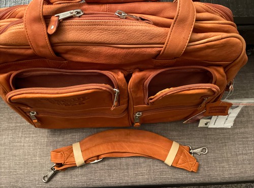 ABSOLUT VODKA ~ Canyon Outback echt Rindsleder Messenger/Computertasche Neu mit Etikett - Bild 4 von 12