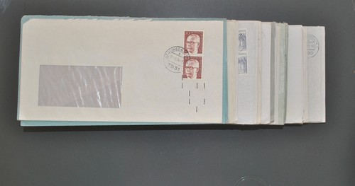 Estampillas por correo filatélicas de 100 piezas de Alemania años 70-1980 - Imagen 3 de 3