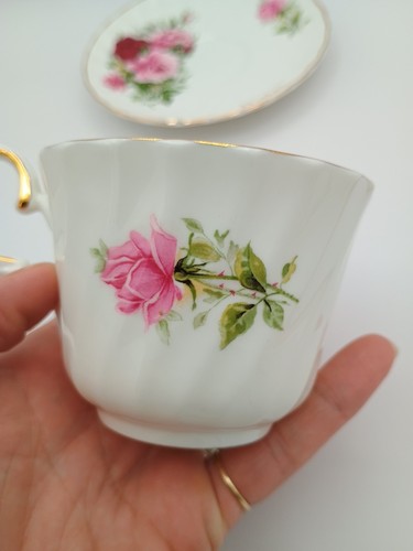 Mutter Tasse und Untertasse rosa Blumen Rosen Fine Bone China Royal Patrizian Teeservice - Bild 23 von 24