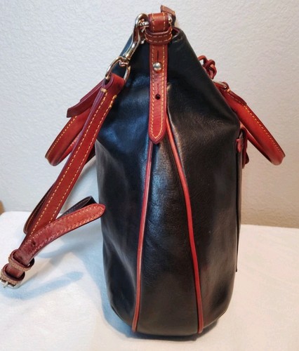 FLORENTINE VACCHETTA schwarz/braun/gold Leder Umhängetasche Dooney & Bourke - Bild 3 von 8