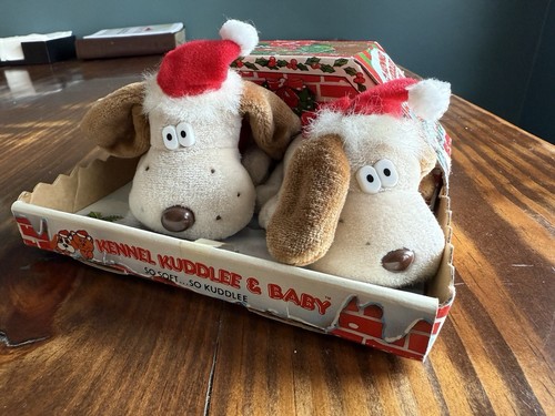 Vintage Plush Tara Toy Corp KENNEL KUDDLEE & Baby Christmas Hound Puppy 1987 - Picture 1 of 5