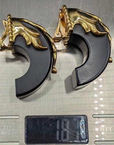 Inna Cytrine Paris Runway Ornate Goldtone Ebony Wood Clip Earrings, AS IS REPAIR - Picture 10 of 10
