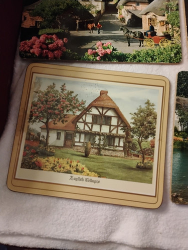 Colchonetas o posavasos vintage de Inglaterra - Imagen 5 de 6
