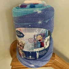 Throw Blanket - Disney Frozen, Elsa and Anna, Super Soft 46" x 60"  NEW