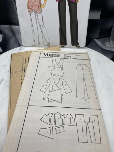 Vogue V 8500 ZZ Tunic,Pants Sewing Pattern Sizes L,XL,XXL - Picture 3 of 3