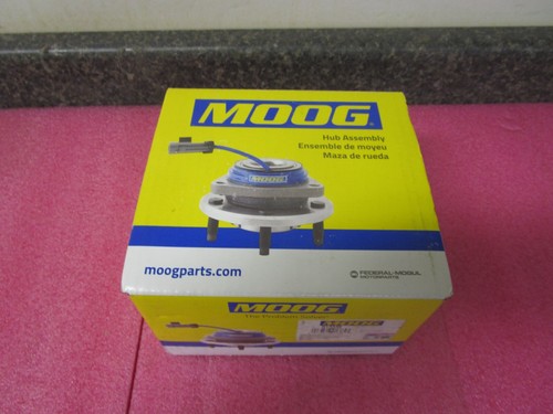 Genuine Moog Wheel Bearing and Hub Assembly Front 513338 for Nissan - Picture 3 of 6