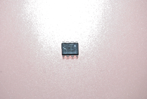 JRC NJM4556D 4556D OP Amp 8 Pin DIP - NEU-