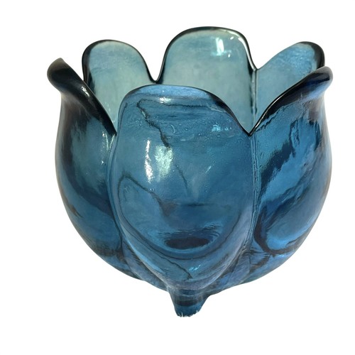 Vintage Recycled Blue Glass Tulip / Lotus Votive Candle Holder Candy Dish Cobalt - Picture 3 of 9