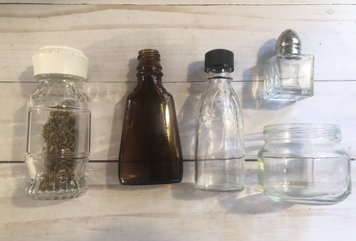 KIT ACCESSORI ARMADIO CURIOSITÀ FARMACIA STREGHE HALLOWEEN FAI DA TE - Foto 7 di 8