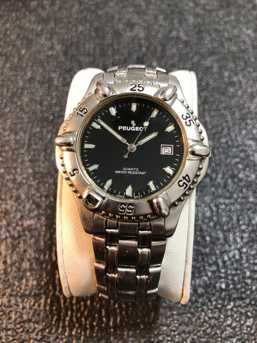 Vintage Peugeot Men’s Watch Rotating Bezel,Date,Luminous Hands/Index New Battery - Picture 18 of 19