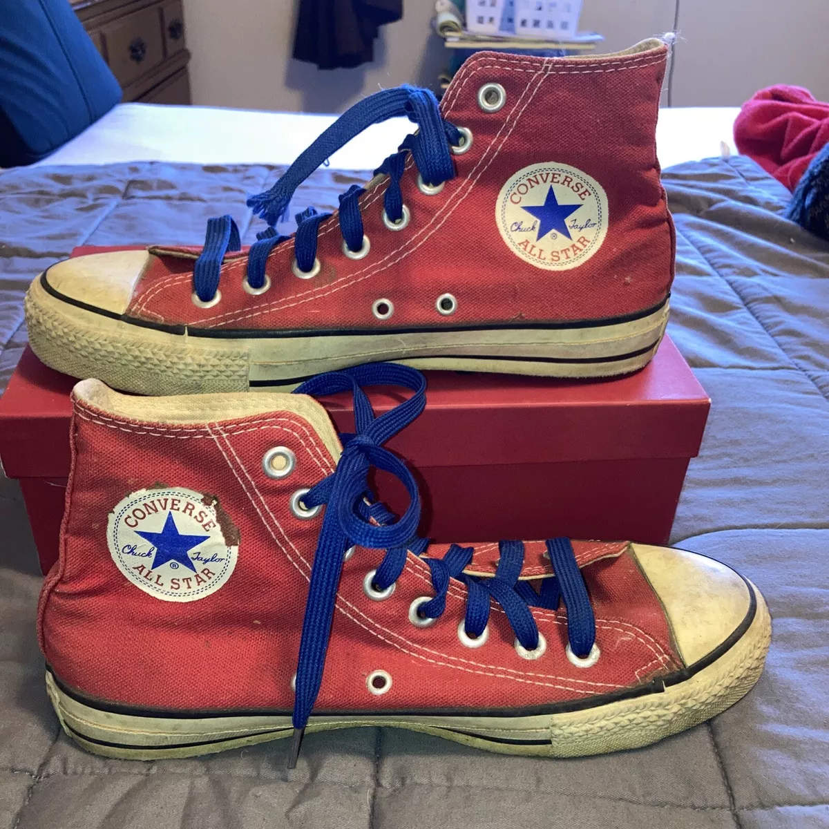 Converse Red Chuck Taylor All Star High Trainers