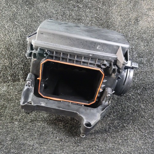 Mercedes GLA250 CLA250 B250 Air Cleaner Filter Housing Box A1330900101 2015 2020 - Foto 5 di 13