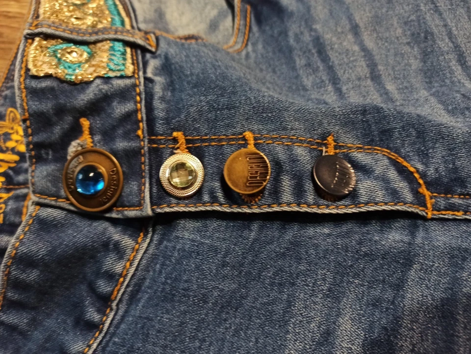 Desigual женщин джинсовые шорты размер 28 синий мульти W - 15,5 L-8,5 - Изображение 3 из 4