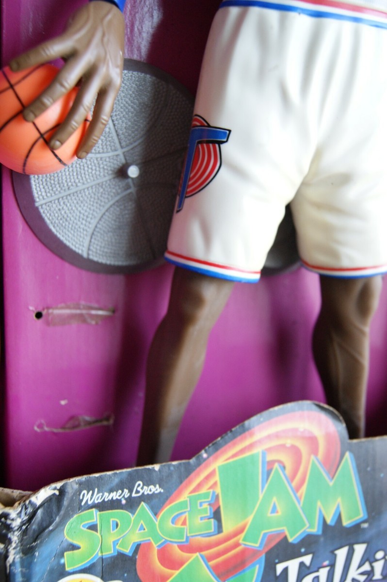 Vintage 1996 Michael Jordan Space Jam Talking Action Figure Vintage 1996 Michael Jordan Space Jam Talking Action Figure