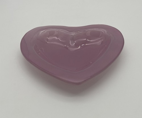 VTG ANNIEGLASS 1995 Signed Heart Shaped Glass Dish Pink Candy Bowl 7" X 8" - Picture 4 of 7