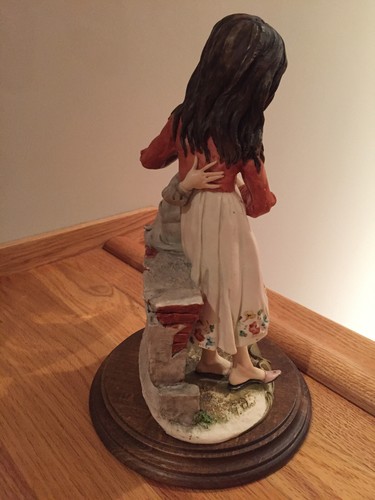 Statuetta italiana in porcellana ""Sorella e fratello"" di Giuseppe Armani - Foto 6 di 18