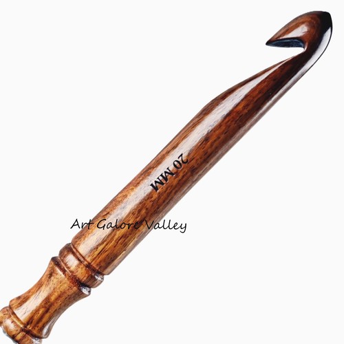 Wooden Jumbo Crochet Hooks Set of 4, Large Wooden Ergonomic Crochet Hooks 30 MM - Picture 9 of 9