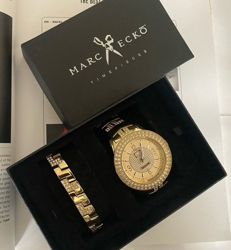RARE Vintage Marc Ecko Men's E22581G1 The King Gold Tone Quartz Watch