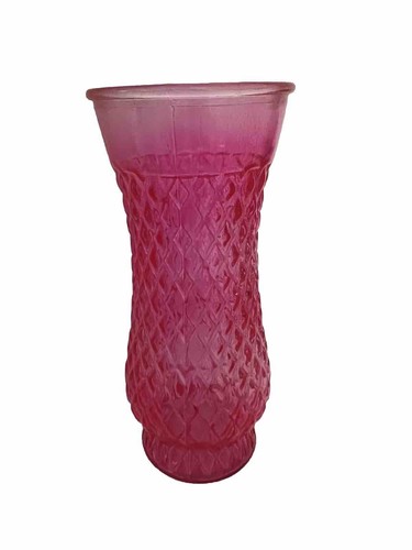Glowing Vase Hot Pink Neon Diamond Pattern 8.5” Black Light Glow #993, 3.5D - Picture 3 of 5