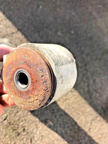 Porsche 924S 944 (1986-88) O/S Driver Right Rear Trailing Arm 95133151407 - Picture 9 of 9