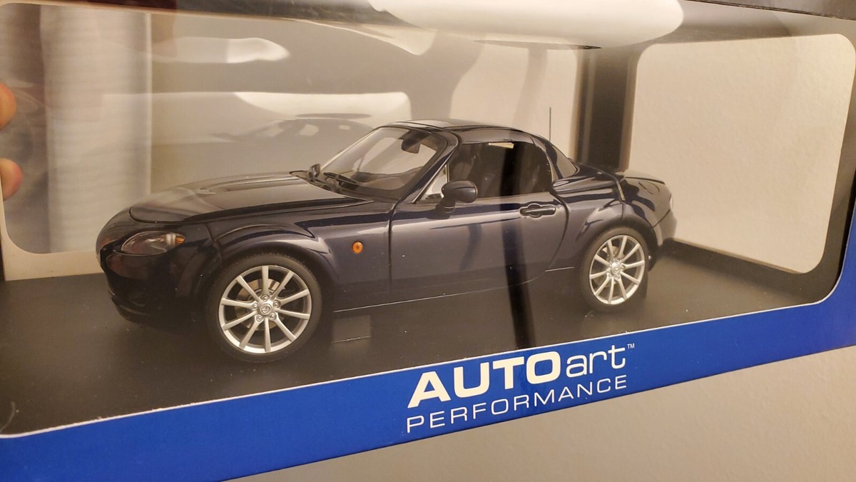 1/18 Autoart Mazda MX-5 | eBay 1/18 Autoart Mazda MX-5 | eBay